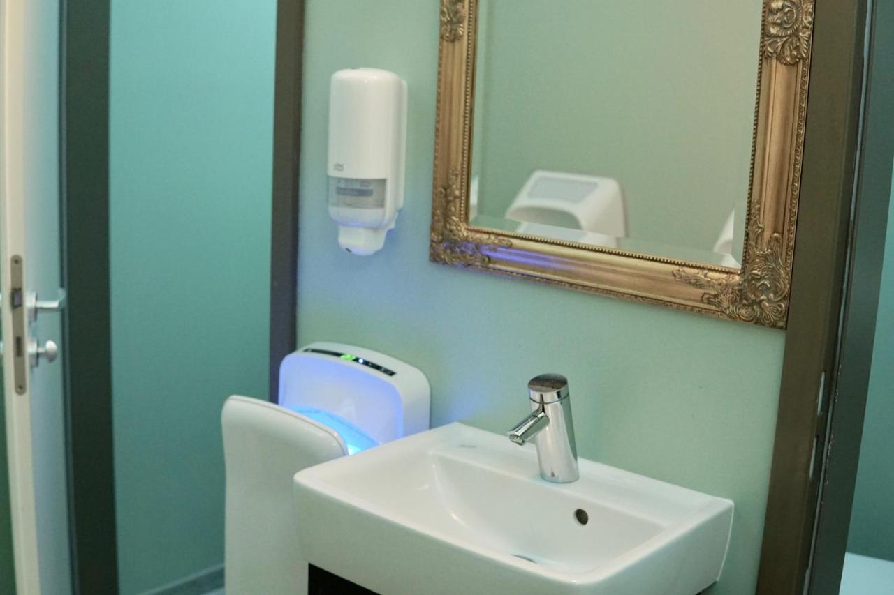 Boxhotel Hanower Zewnętrze zdjęcie