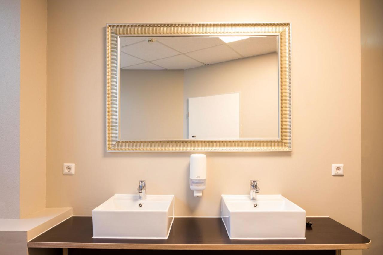 Boxhotel Hanower Zewnętrze zdjęcie